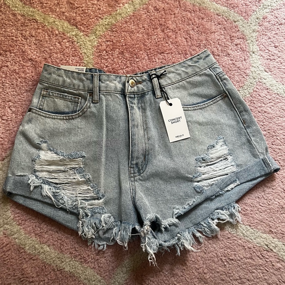 Forever 21 Distressed Denim Shorts - Size 29